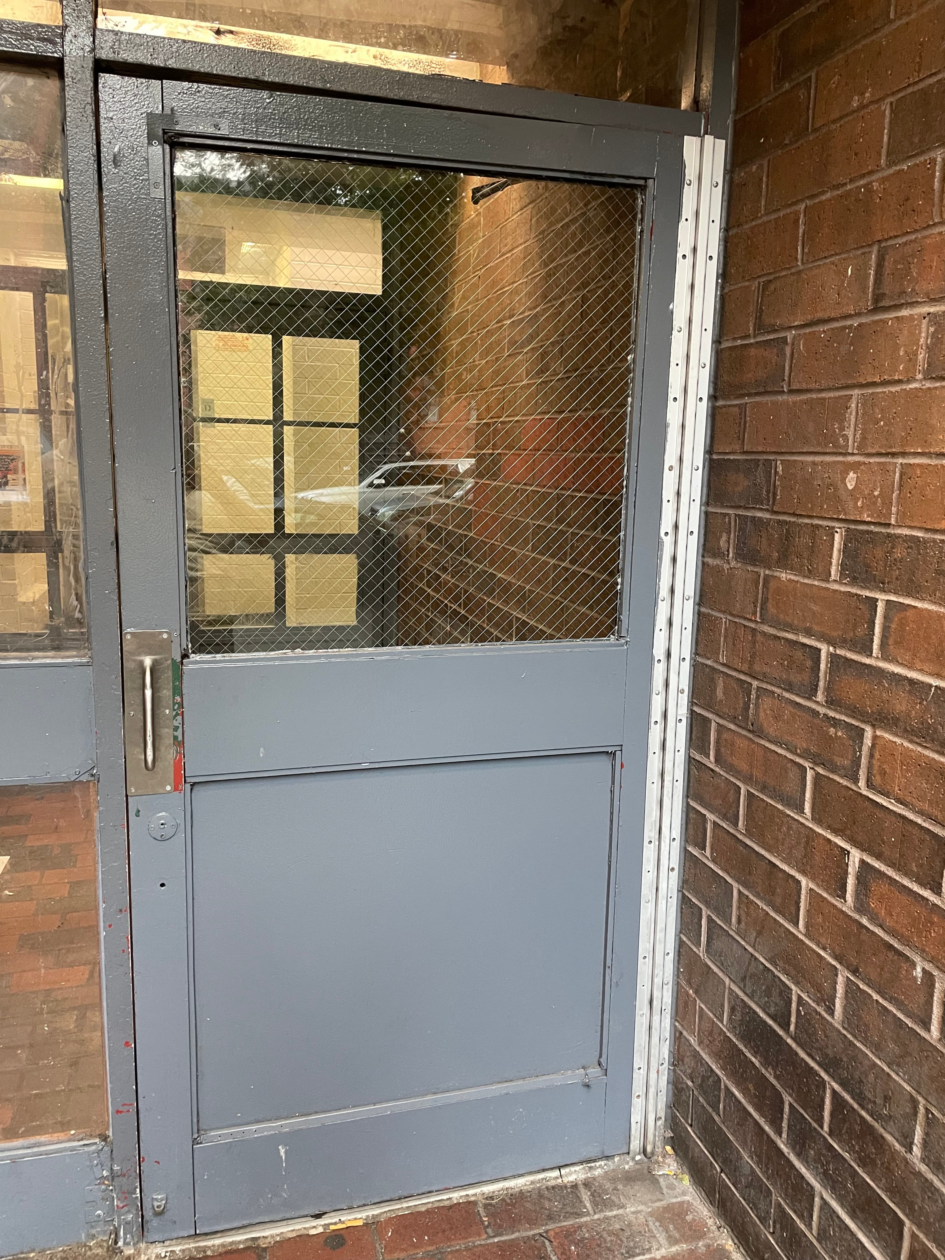 1/4" Wire Glass glass sample for shower doors and glass installations